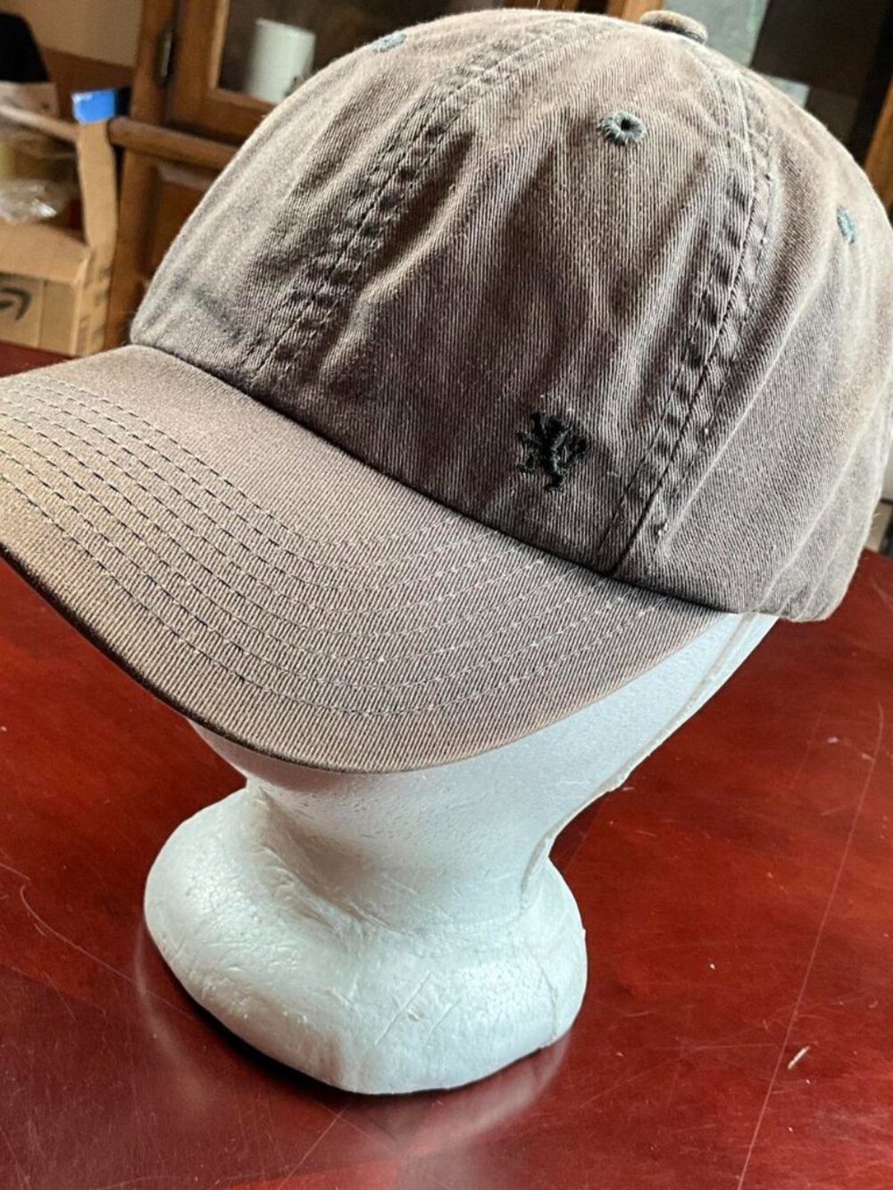 Mossimo Brown Lion Hat Strapback Minimal Retro Style Streetwear Cap